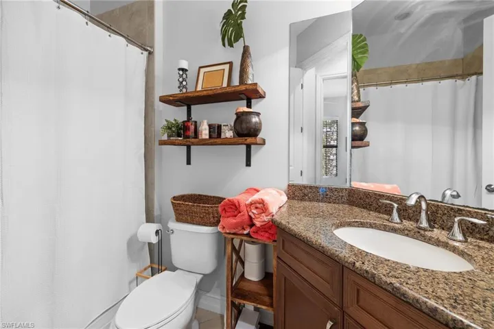 7531  Moorgate Point  WAY, Naples, FL 34113