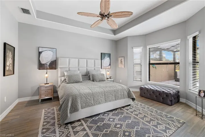 7531  Moorgate Point  WAY, Naples, FL 34113