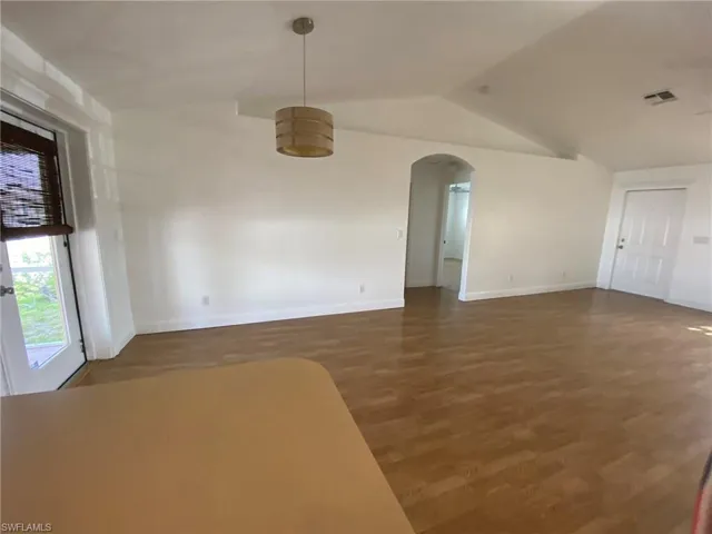 2136 Nw 22nd Pl, Cape Coral, Florida 33993