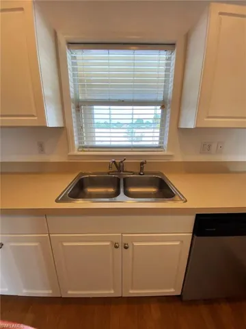 2136 Nw 22nd Pl, Cape Coral, Florida 33993