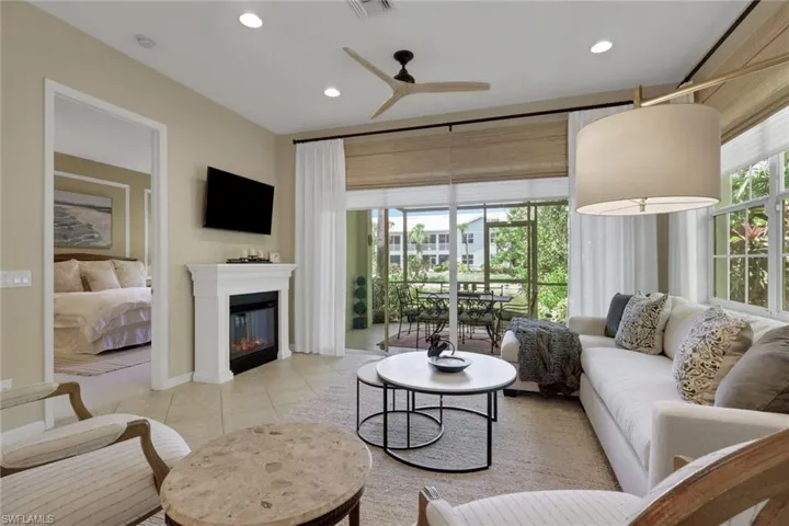 4501 Cardinal Cove Ln, Naples, Florida 34114