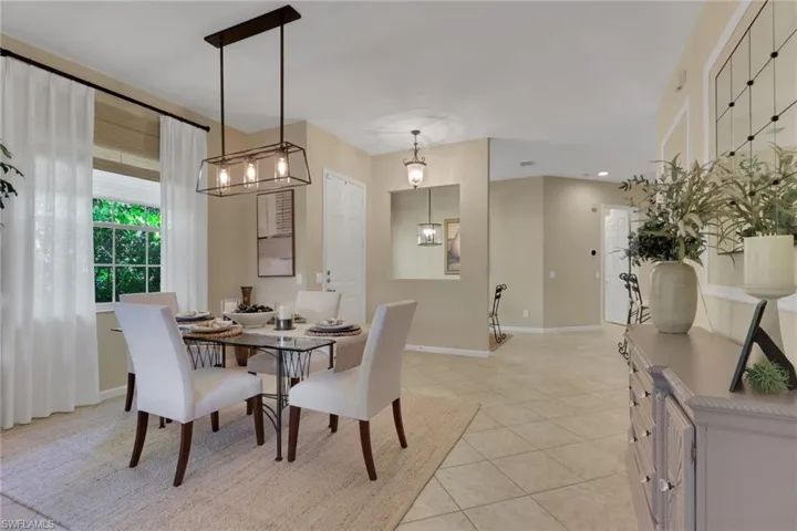 4501  Cardinal Cove  LN, Naples, FL 34114