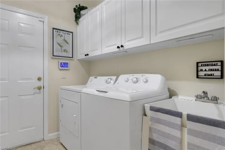 4501  Cardinal Cove  LN, Naples, FL 34114