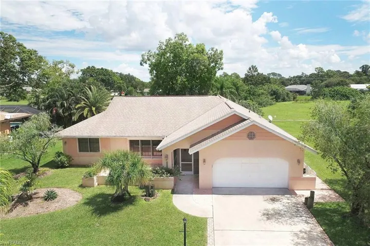 4220 Glasgow Ct, North Fort Myers, Florida 33903
