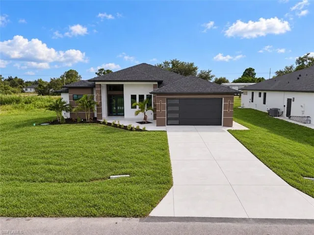 3205 11th St W, Lehigh Acres, Florida 33971