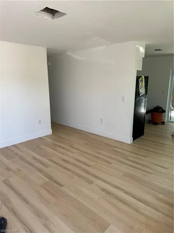 4551  Capri E DR, Naples, FL 34103