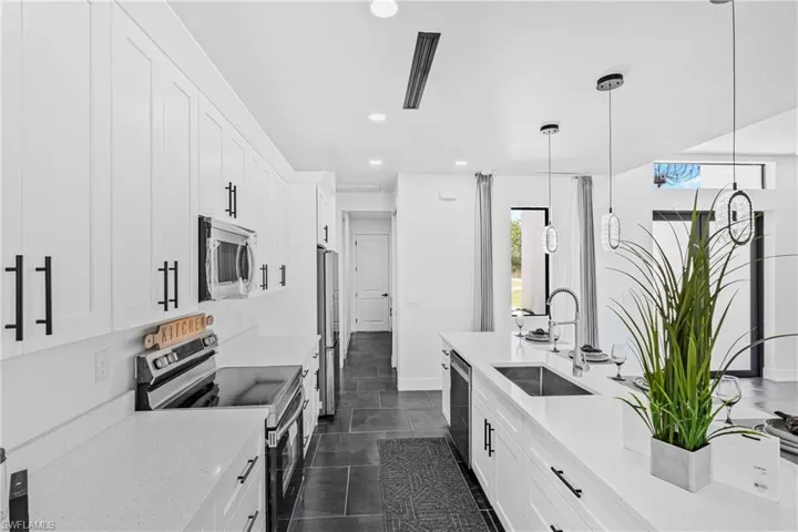 7717 18th Ter, Labelle, Florida 33935