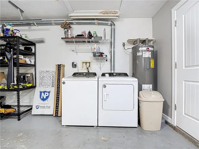 5351 Chippendale Cir E, Fort Myers, Florida 33919