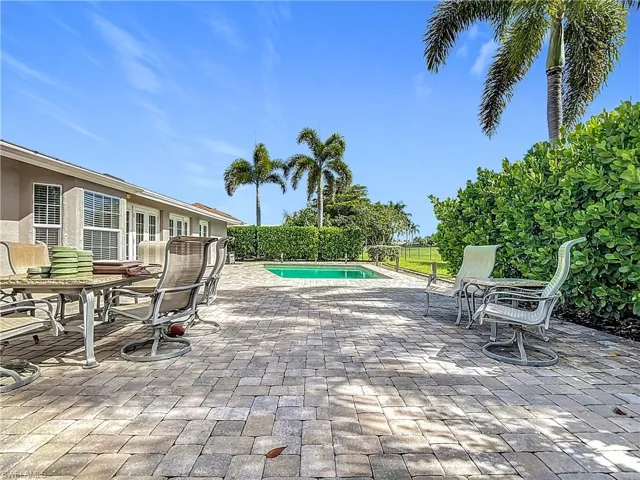 5351 Chippendale Cir E, Fort Myers, Florida 33919
