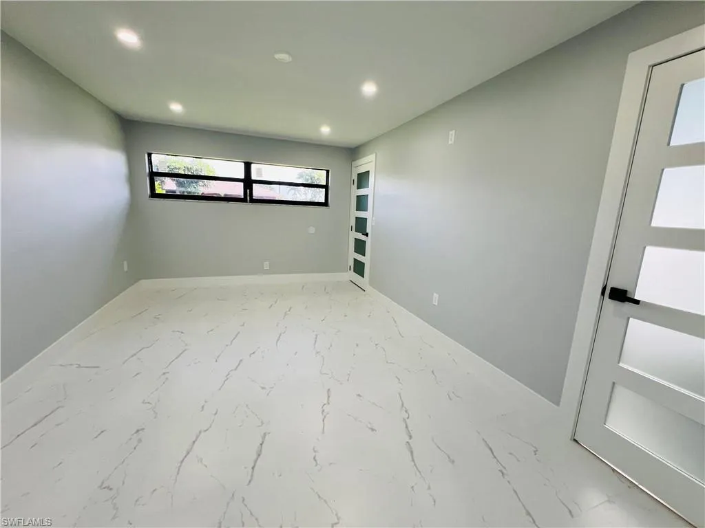 235 44th ST, Cape Coral, FL 33904,2025000424