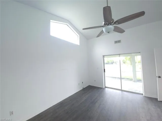 561 Foxcreek Dr, Lehigh Acres, Florida 33974