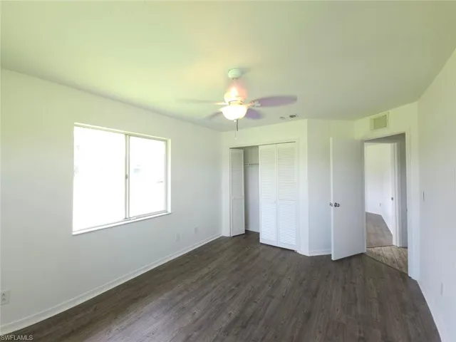561 Foxcreek Dr, Lehigh Acres, Florida 33974