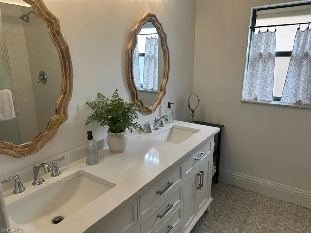 Primary Bathroom with vanity