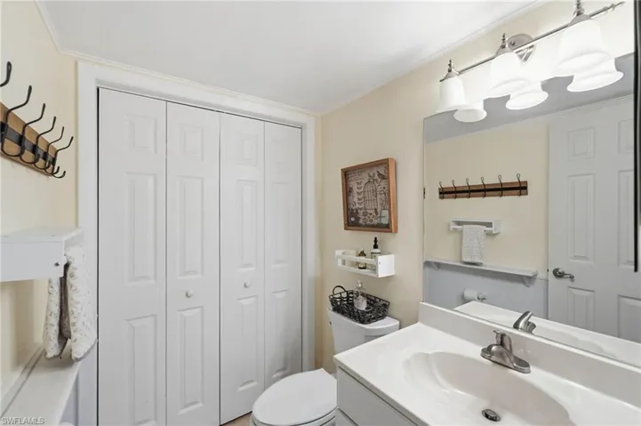 788 Park Shore Dr H39, Naples, Florida 34103