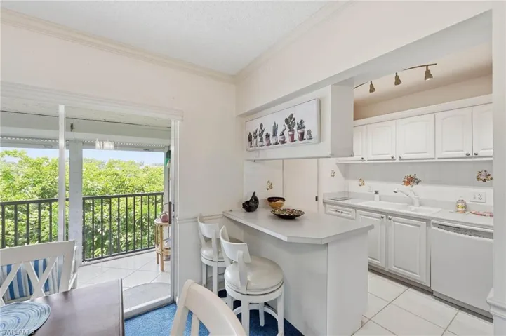 788 Park Shore Dr H39, Naples, Florida 34103