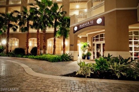 Marker 92 Waterfront Bar & Bistro