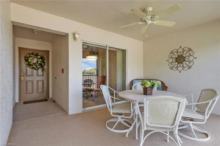 Front lanai with beautiful island views
