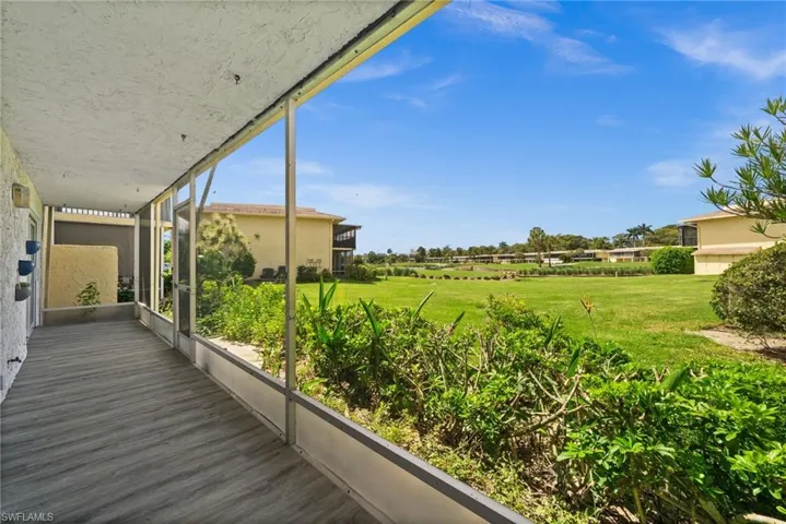 378  Palm  DR, Naples, FL 34112
