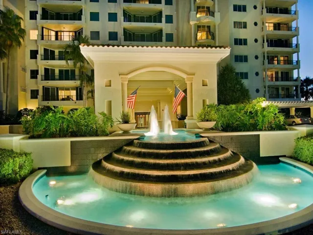 7425 Pelican Bay Blvd 506, Naples, Florida 34108
