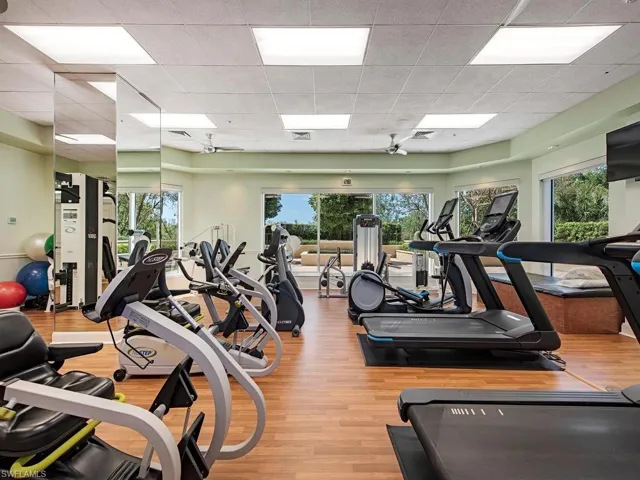 7425 Pelican Bay Blvd 506, Naples, Florida 34108