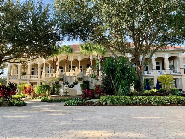 View of mediterranean / spanish-style house