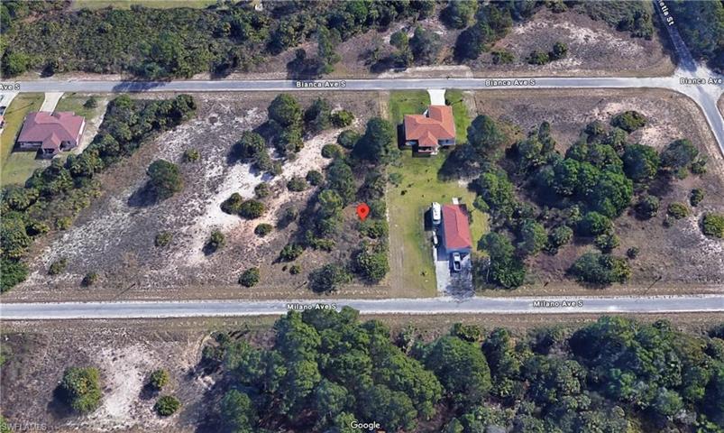 743  Milano S AVE, LEHIGH ACRES, FL 33974