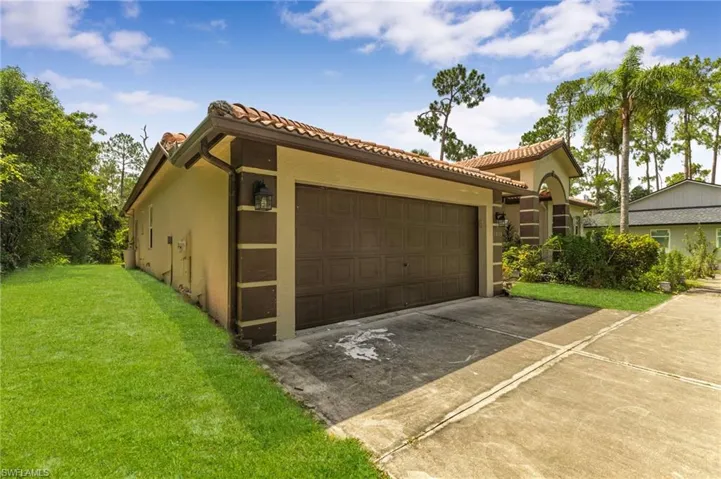 1030 21st St Sw, Naples, Florida 34117