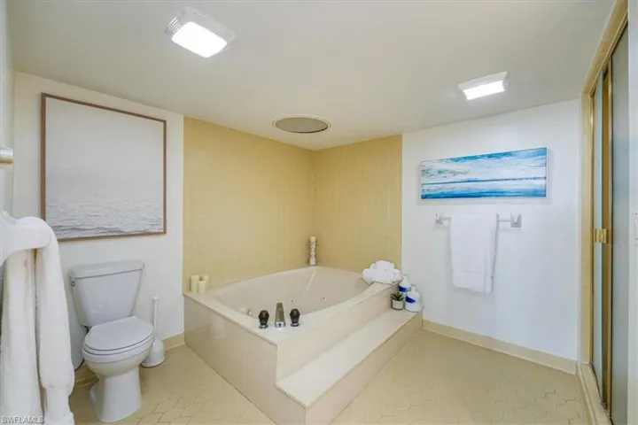 5601 Turtle Bay Dr # 2003, Naples Fl 34108