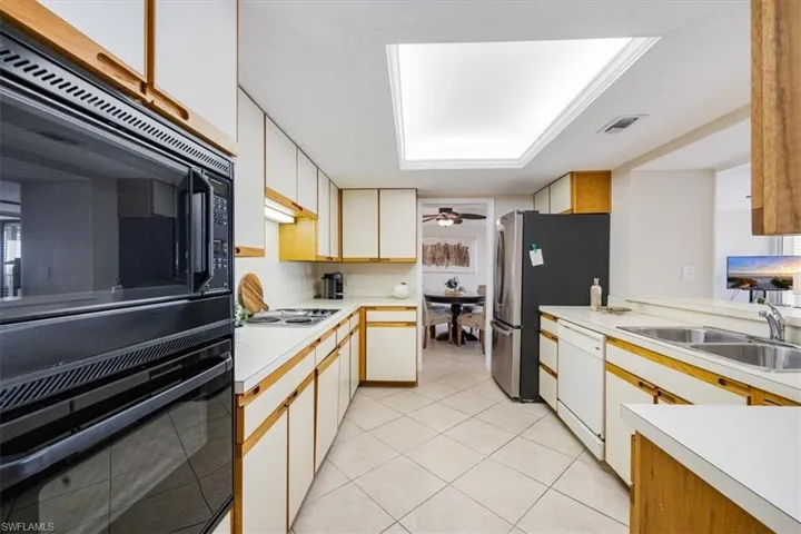 5601 Turtle Bay Dr # 2003, Naples Fl 34108
