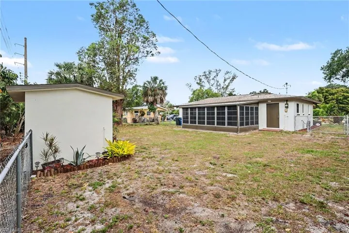 6665 E Tropicana  DR, Fort Myers, FL 33919