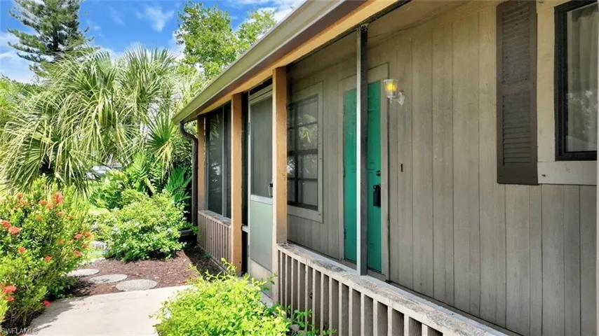 View of side of property