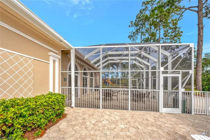 4910  Deerfield  WAY, Naples, FL 34110