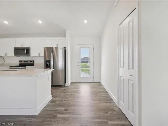 415 NW 11th  ST, Cape Coral, FL 33993
