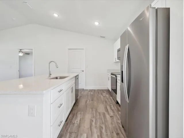 415 NW 11th  ST, Cape Coral, FL 33993