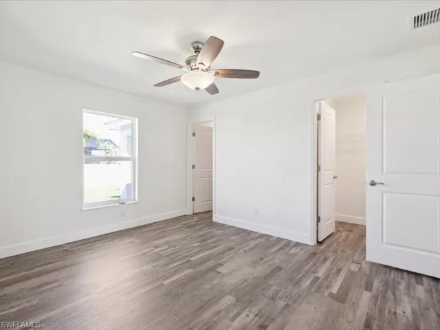 415 NW 11th  ST, Cape Coral, FL 33993