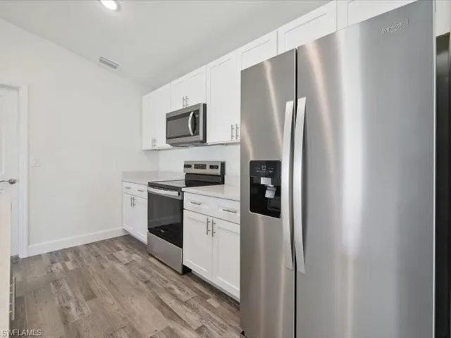 415 NW 11th  ST, Cape Coral, FL 33993