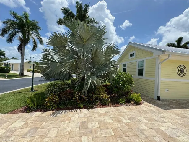 View of property exterior