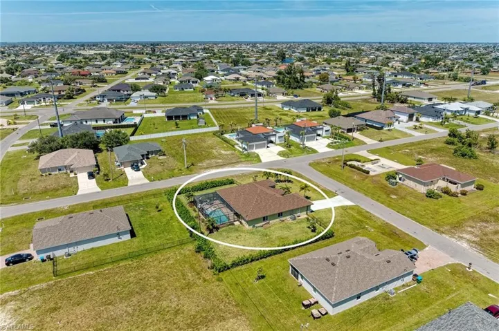 2258 Sw 3rd Ter, Cape Coral Fl 33991