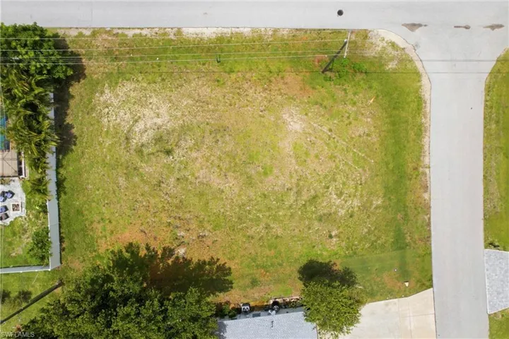 116 Se 4th St, Cape Coral, Florida 33990