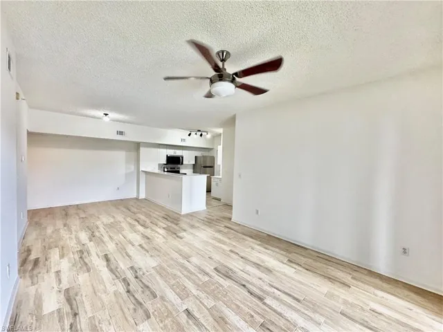 1830 Florida Club Cir 4304, Naples, Florida 34112