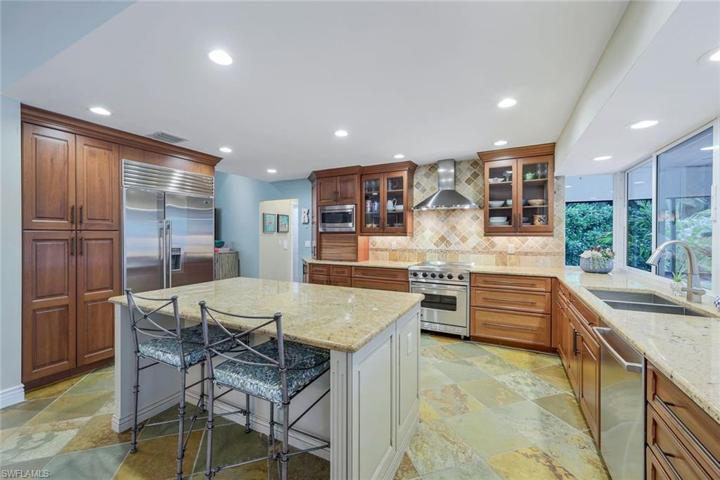 Custom Kitchen