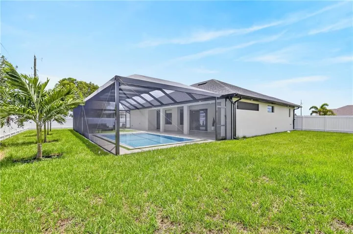 610 Nw 2nd Pl, Cape Coral, Florida 33993