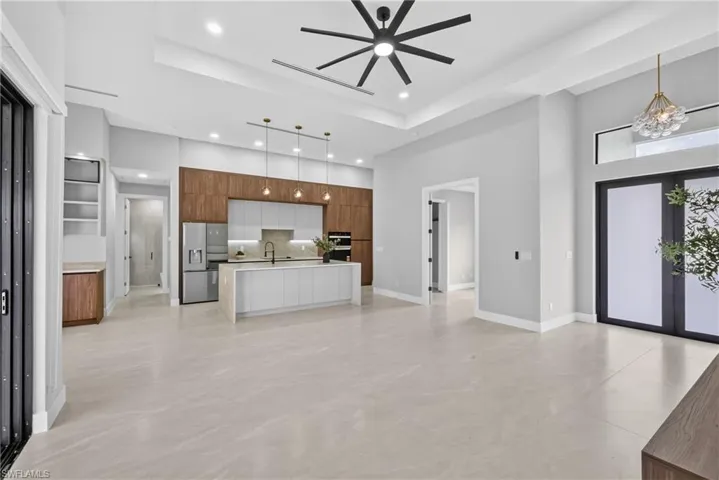 610 Nw 2nd Pl, Cape Coral, Florida 33993