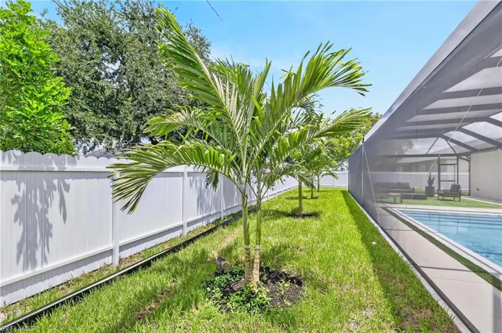 610 Nw 2nd Pl, Cape Coral, Florida 33993