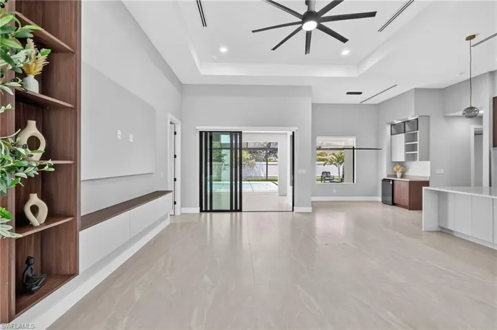 610 Nw 2nd Pl, Cape Coral, Florida 33993