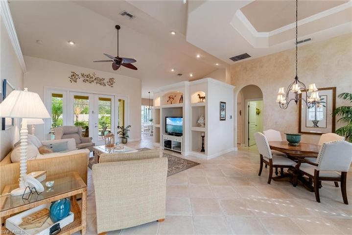 14949  Indigo Lakes  DR, NAPLES, FL 34119