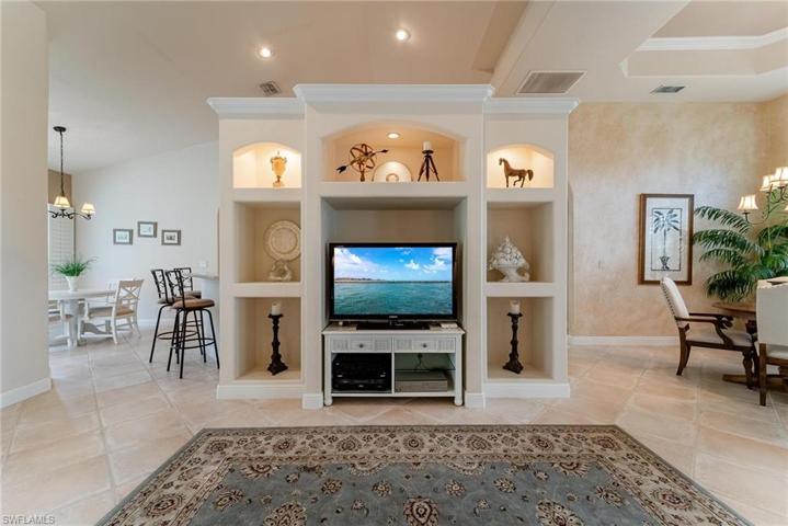 14949  Indigo Lakes  DR, NAPLES, FL 34119