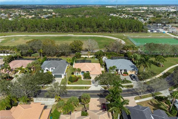 14949  Indigo Lakes  DR, NAPLES, FL 34119