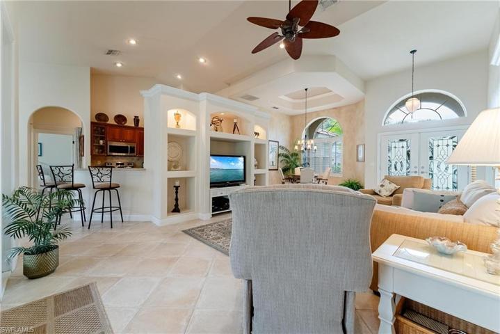 14949  Indigo Lakes  DR, NAPLES, FL 34119