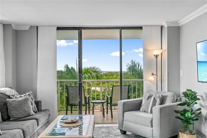 440  Seaview  CT, Marco Island, FL 34145